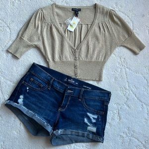 NWT Gold Metallic VNeck Diamond Button Down 3/4 Sleeve CROP Cardigan OnLy, SMALL